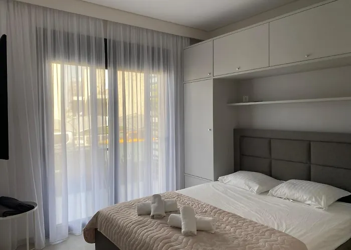 Evion Luxury ניקיטי